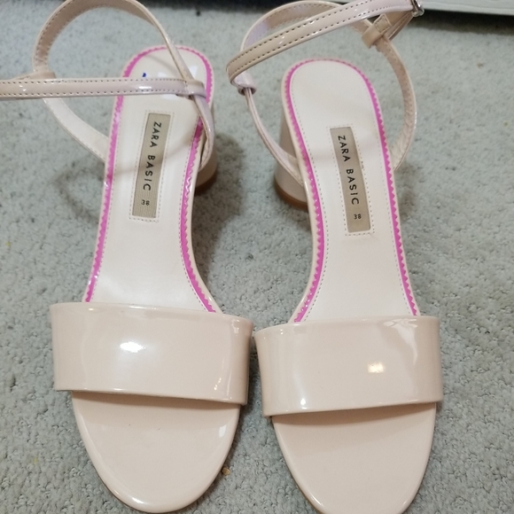 Zara Basic Nude laquer  Strap Round Heel Sandals s - Picture 2 of 8